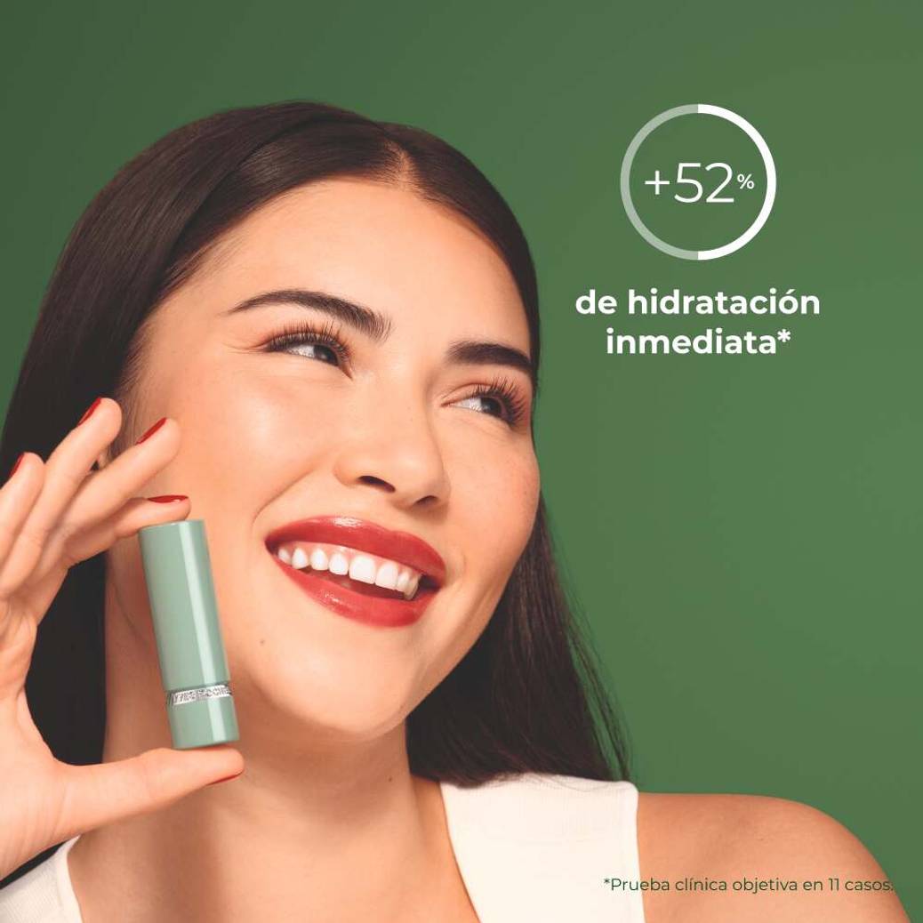Barra de Labios Glow Rouge Botanique