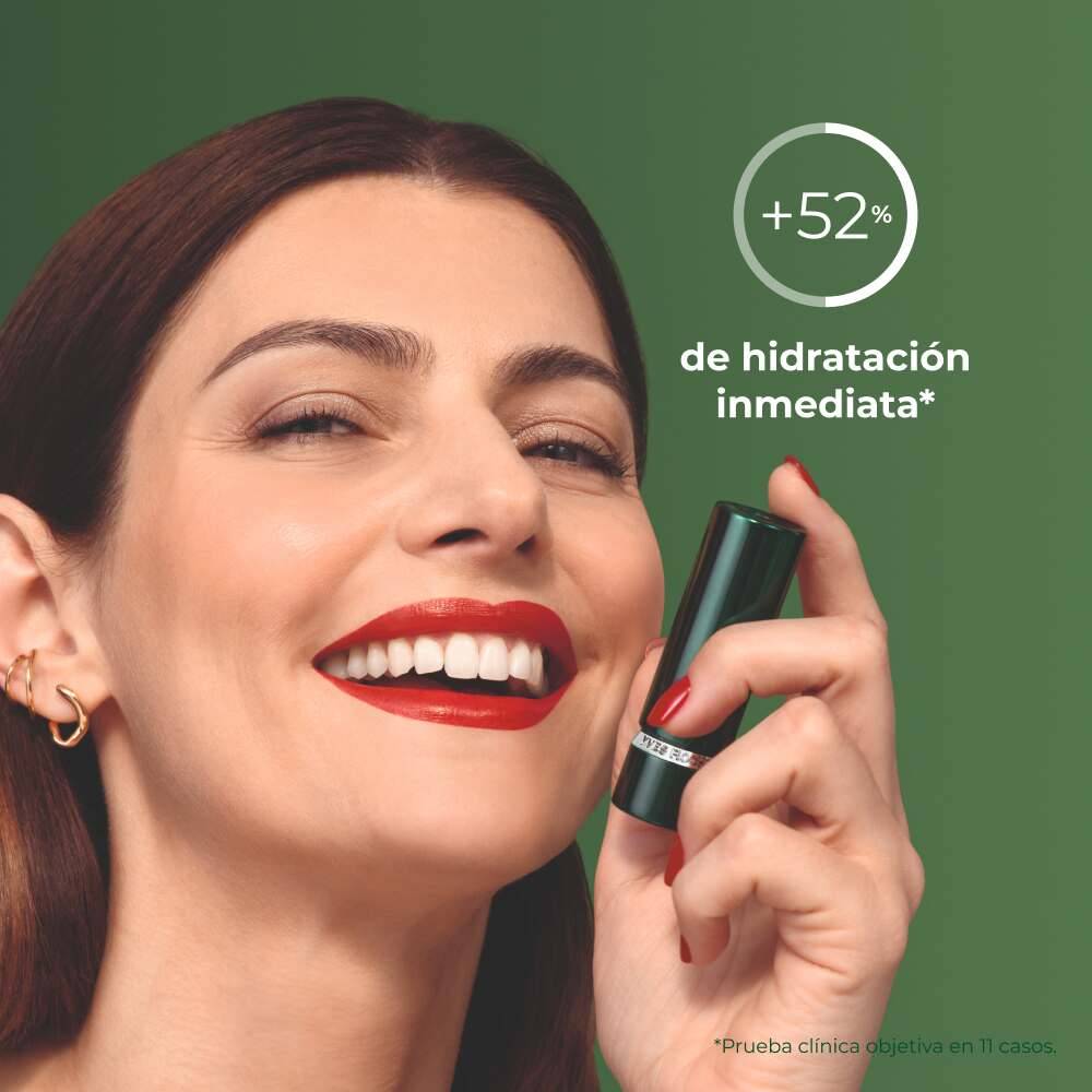 Barra de Labios Satin Rouge Botanique